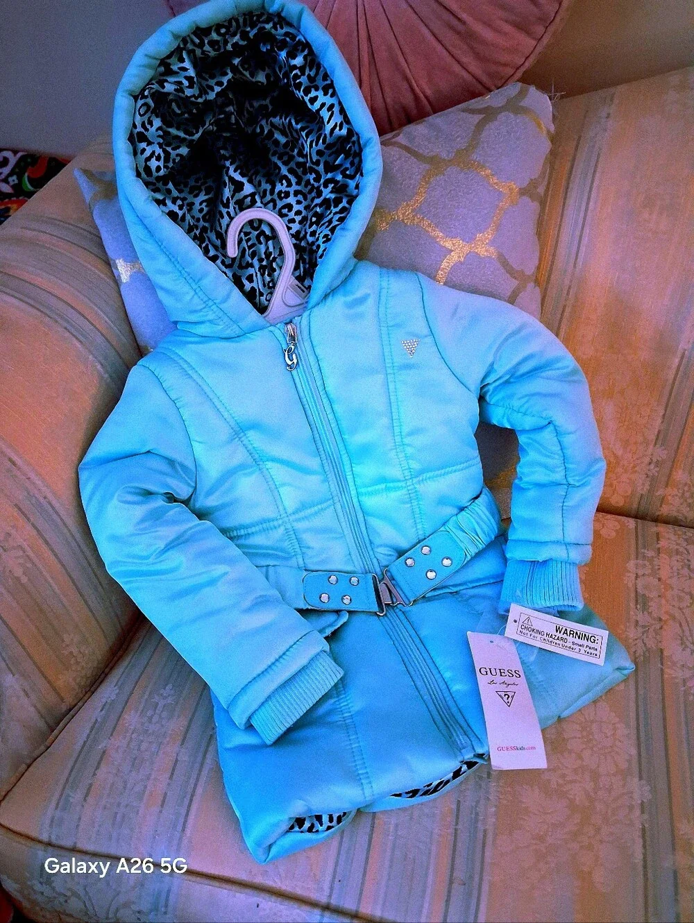 NWT Guess Los Angeles Evelyn Matte Hooded Puffer Mint Green Jacker Size 4T